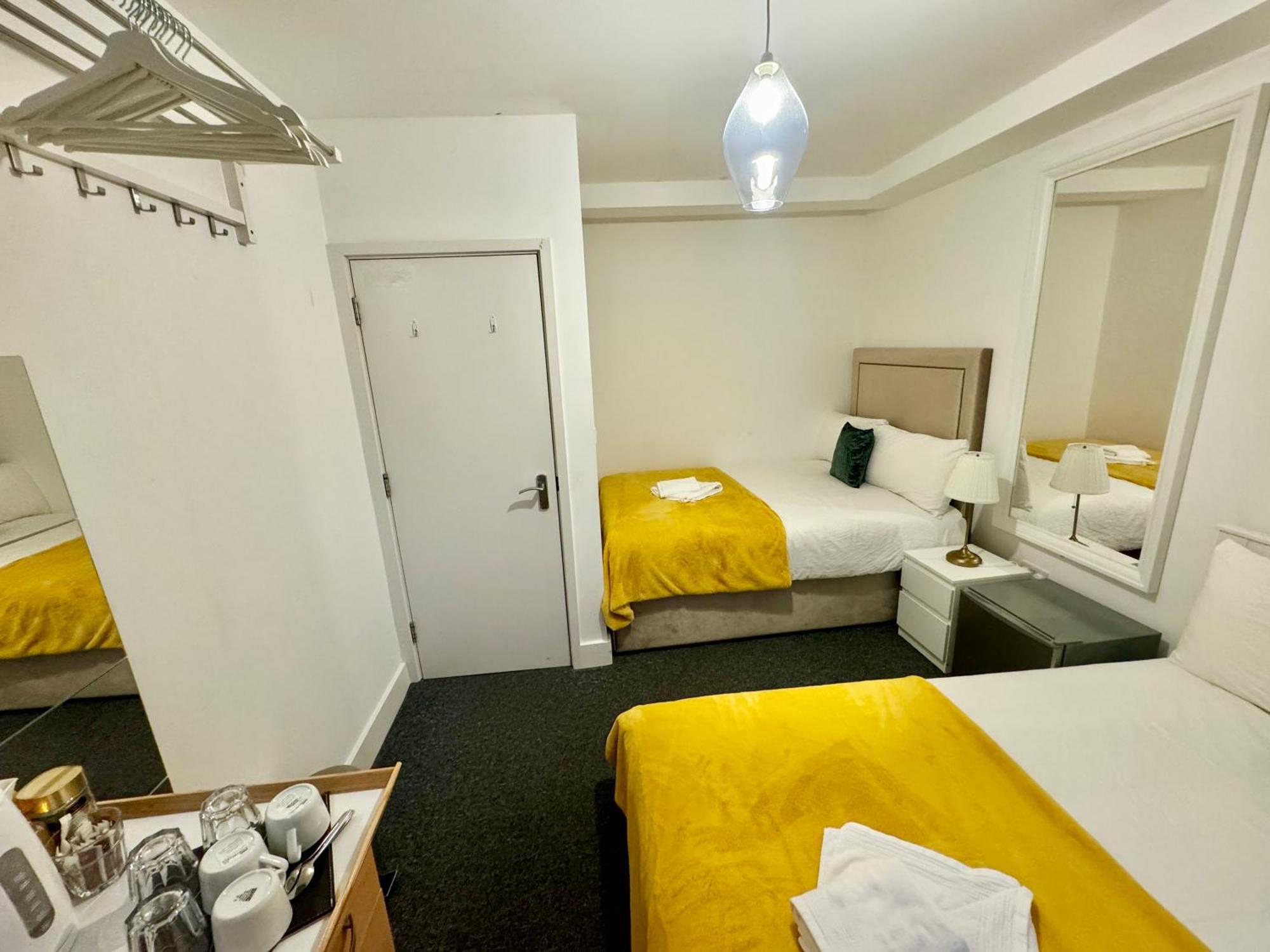 Cosmopolitan Comfort Private Bedrooms In Euston 106 Londres Exterior foto